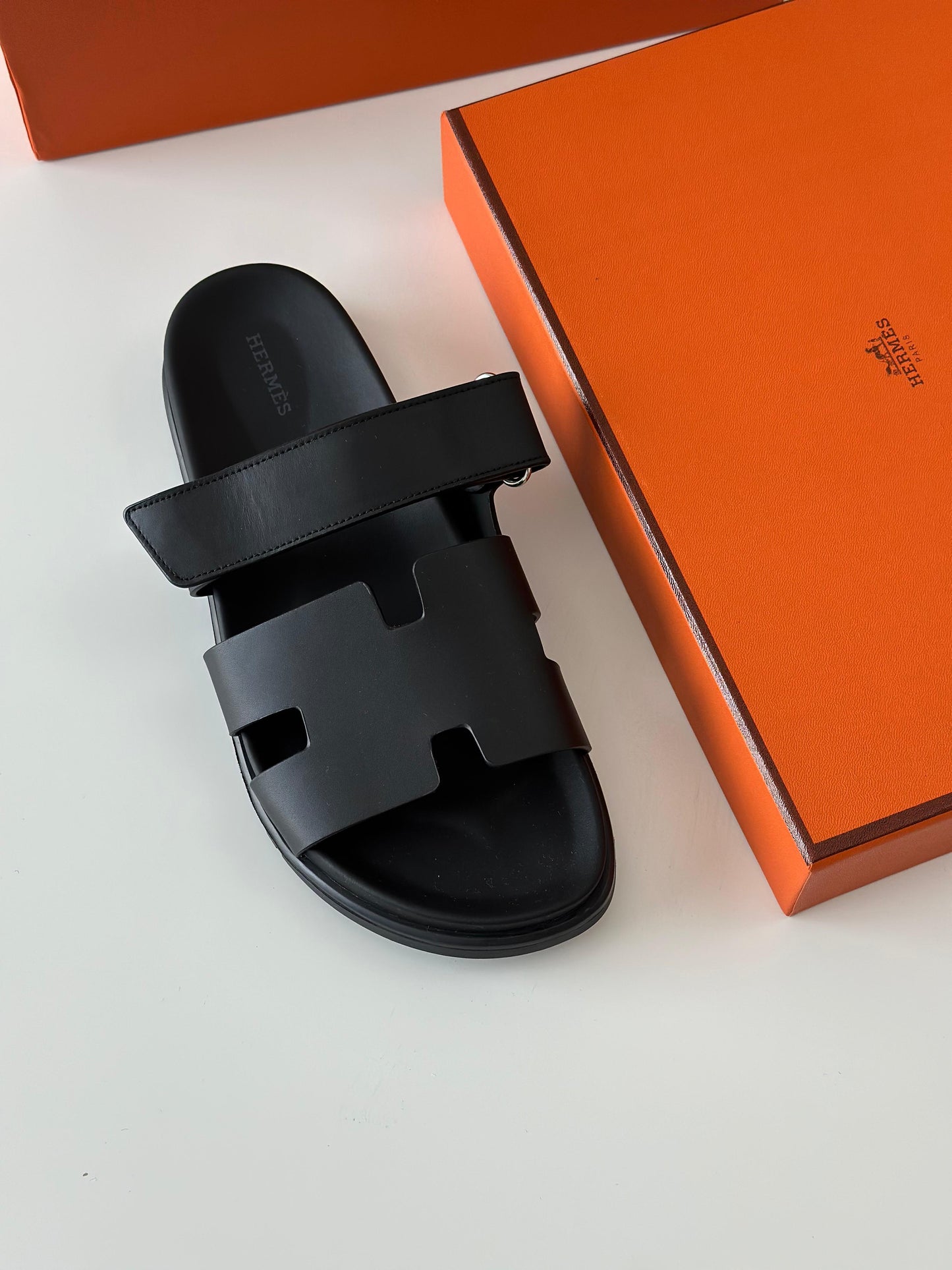 Hermès Chypre Sandal in Black Calfskin – Techno Slip-On with Adjustable H-Strap and Rubber Sole