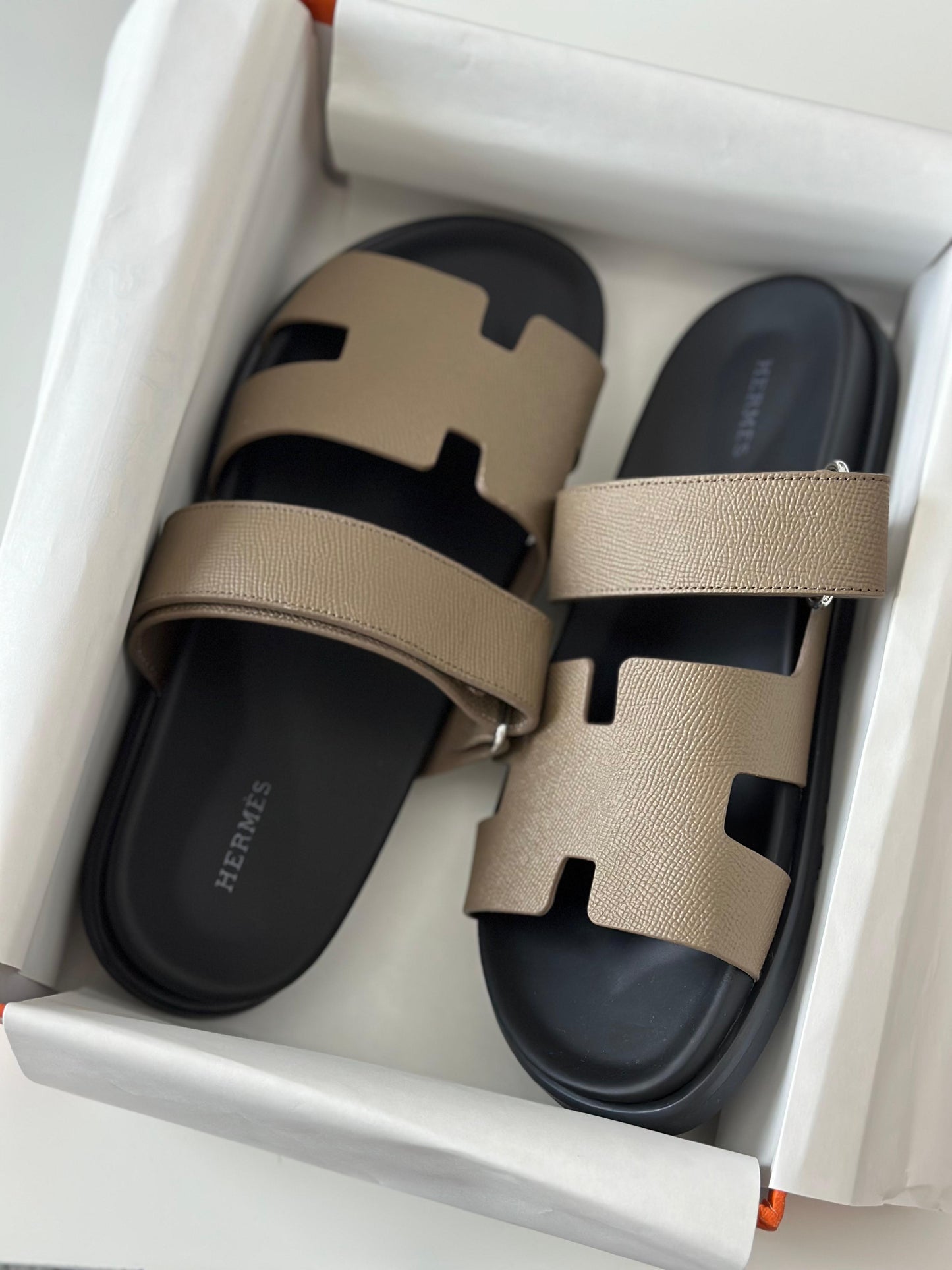 Hermès Chypre Sandal in Light Brown Suede Goatskin – Techno Slip-On with Adjustable “H” Strap