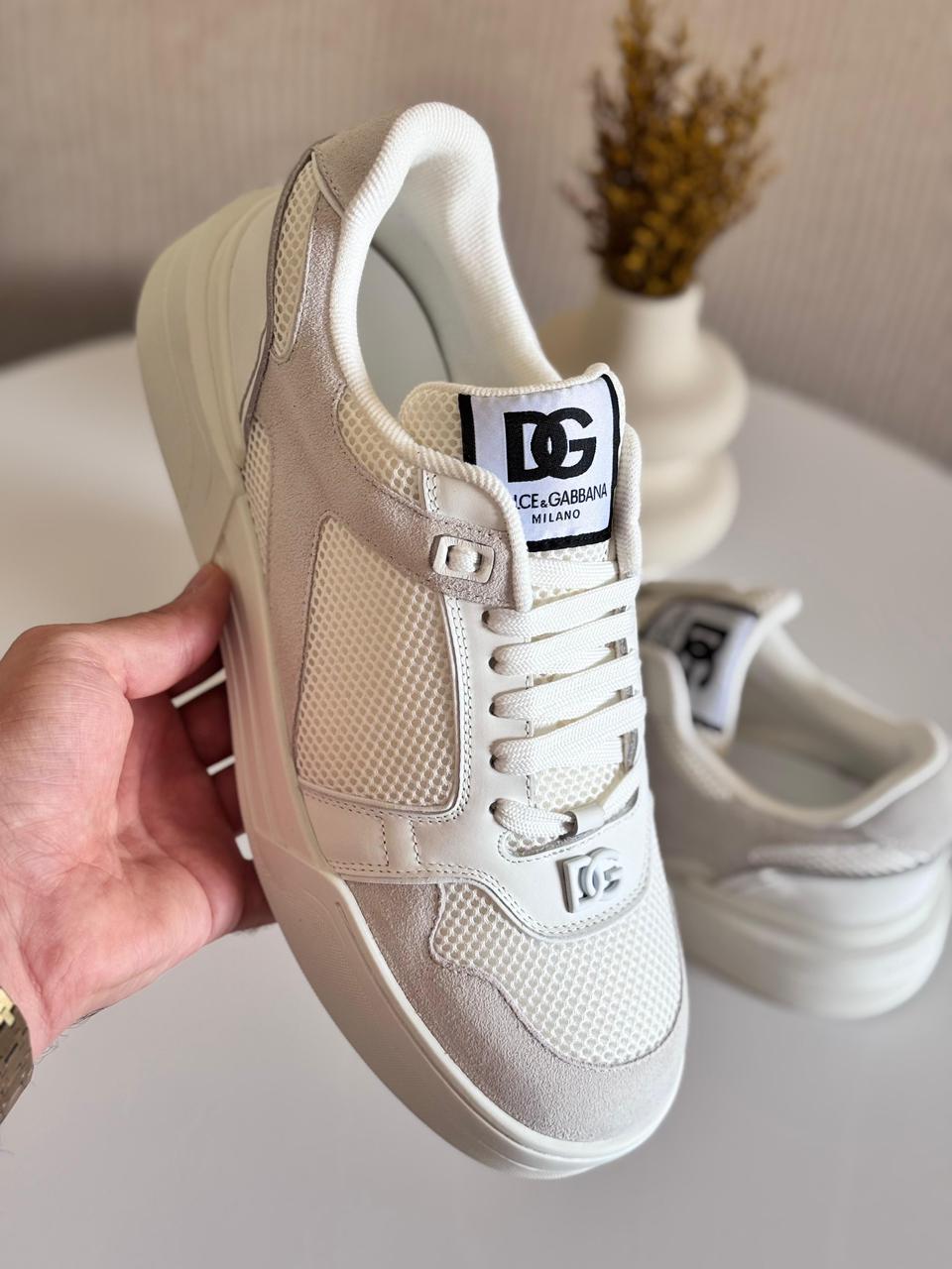 Dolce & Gabbana Men’s White Sneakers – Classic & Limited Edition Styles