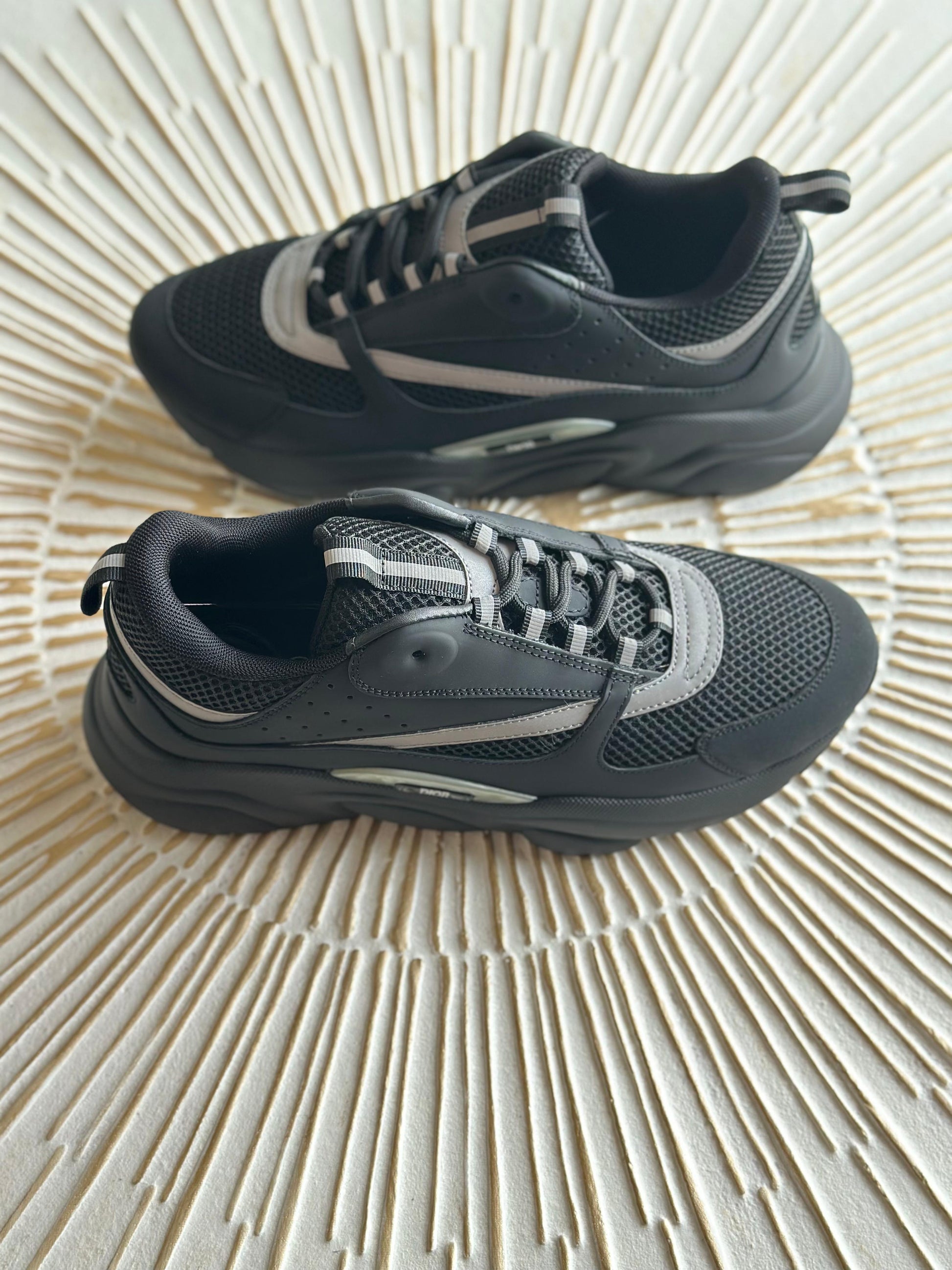 Dior B22 ‘Black Reflective’ Sneakers – Size 9 (US)