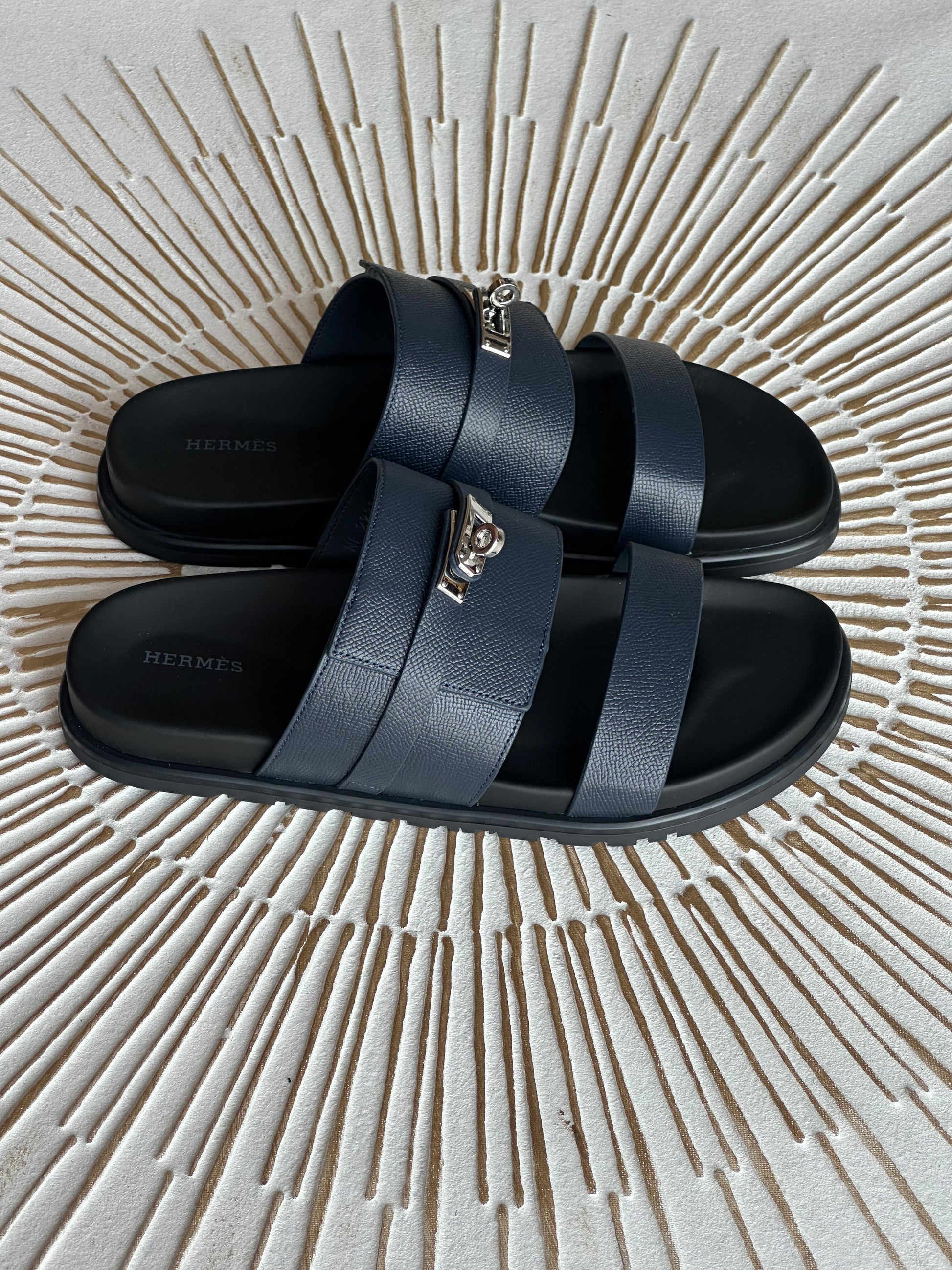 Hermès Jackson Techno Sandal – SANDS Epsom Calfskin with Iconic Kelly Buckle