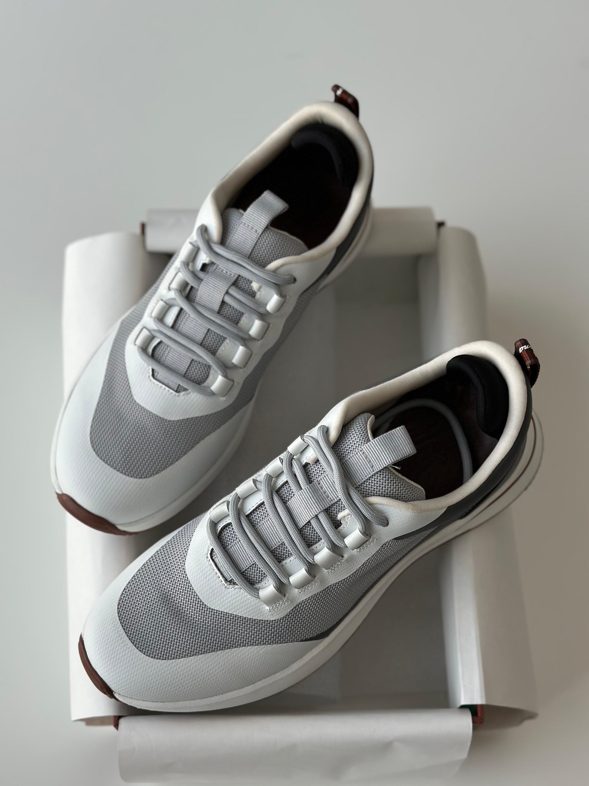 Men's Lora piana Weekend Walk Casual Shoe in Grey and White