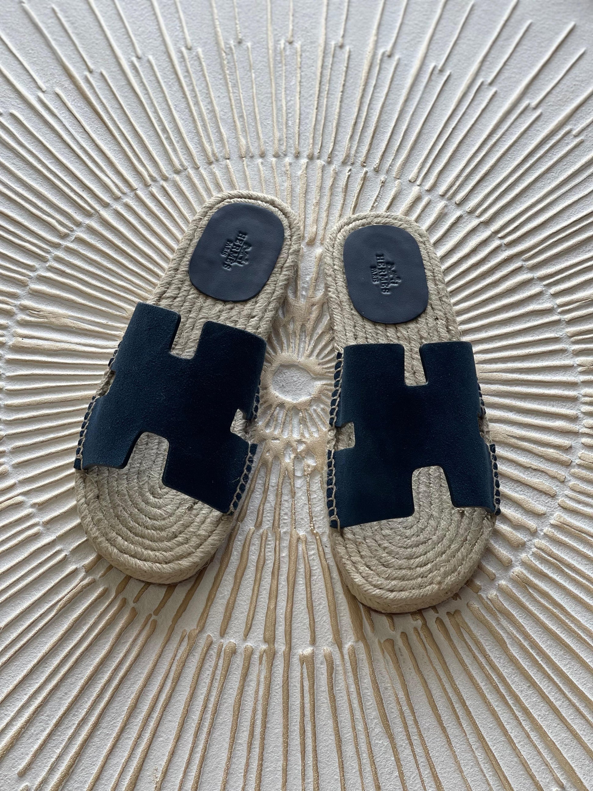 Hermès Antigua Espadrille in Blue Suede Goatskin – Classic Slip-On with H Cut-Out”