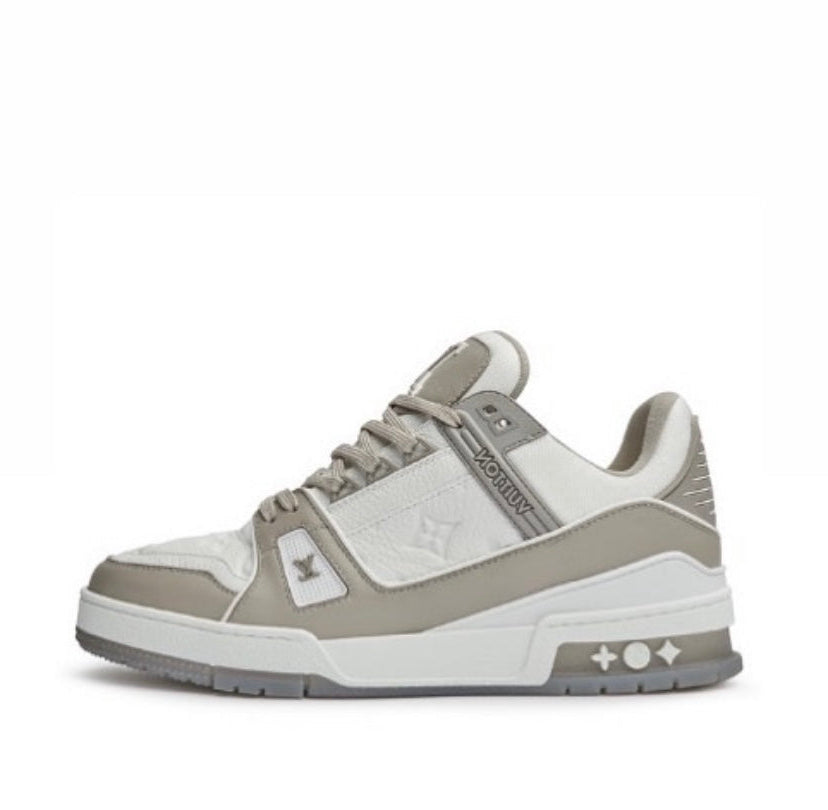 Louis Vuitton Trainer Grey white