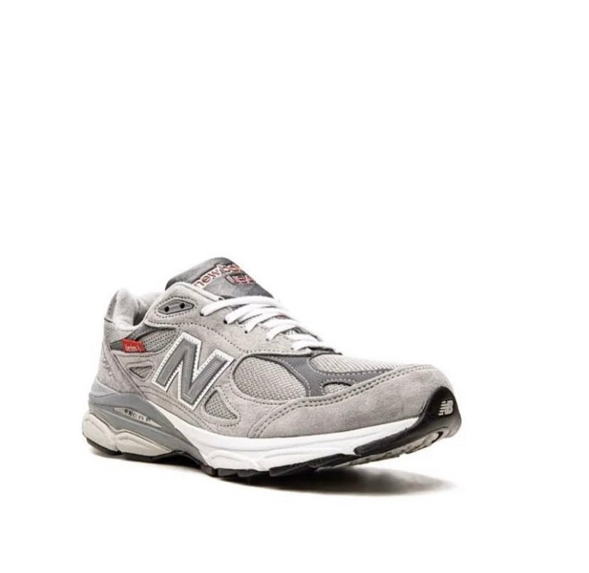 New Balance 990 V3